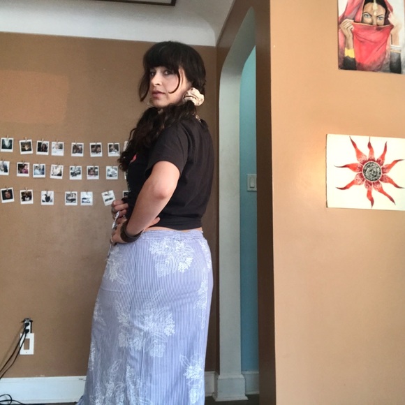 JOE FRESH NWOT pinstripe maxi skirt W/ruffle - Picture 2 of 10